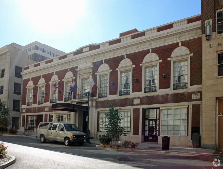 918 Baltimore Ave, Kansas City, MO à louer - Photo du bâtiment - Image 2 de 17