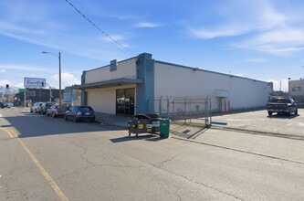 6537 Foothill Blvd, Oakland, CA for lease Interior Photo- Image 2 of 42