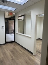 1240 Johnson Ferry Pl, Marietta, GA for lease Lobby- Image 1 of 5