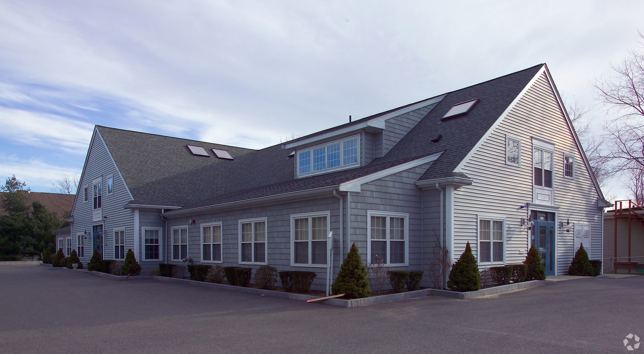 7 Christy Dr, Brockton, MA for sale Primary Photo- Image 1 of 53