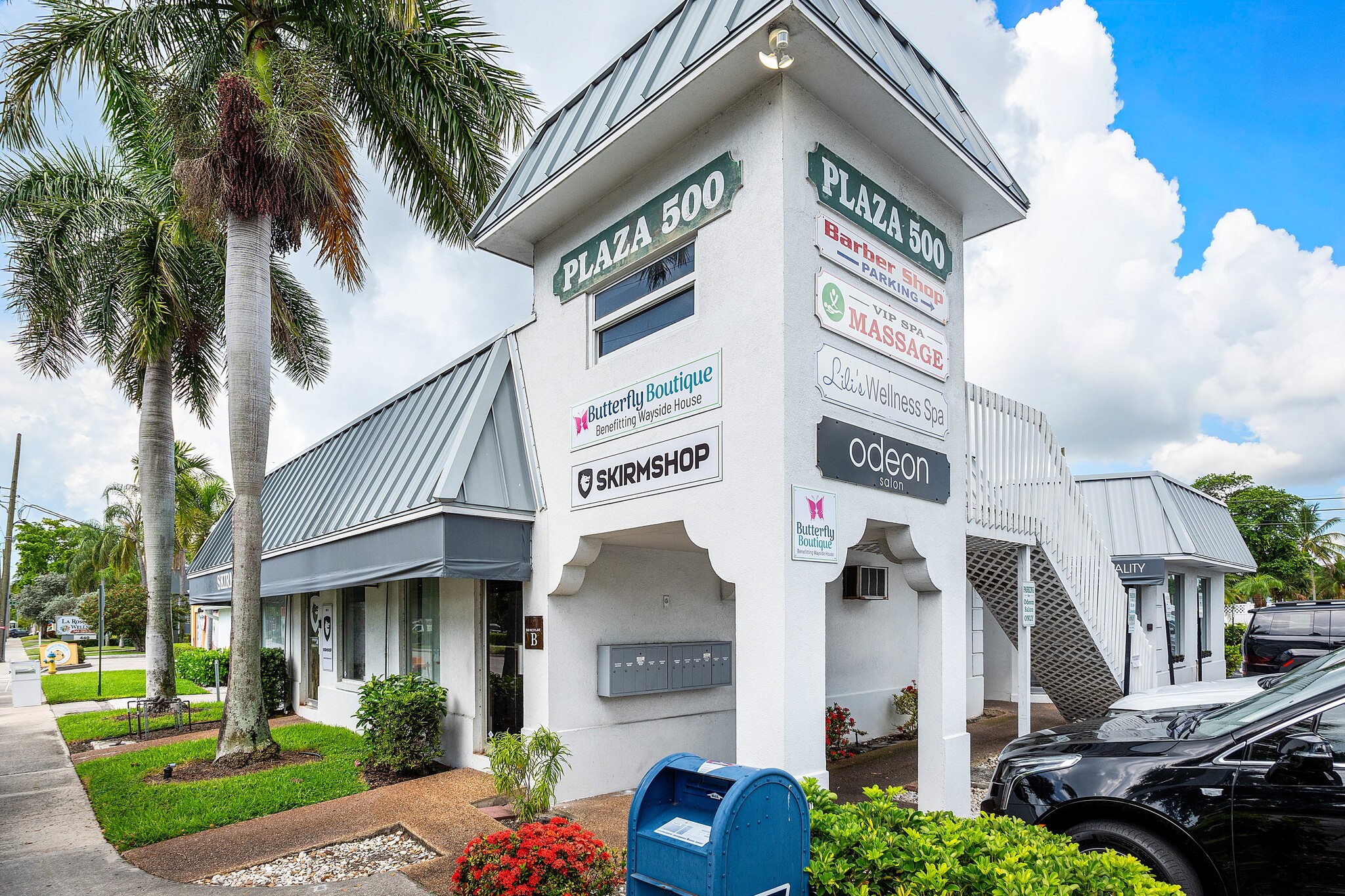 (Plaza 500)466-506 NE 5th Ave Delray Bch portefeuille de 6 propriétés à vendre sur LoopNet.ca Photo du bâtiment- Image 1 de 35