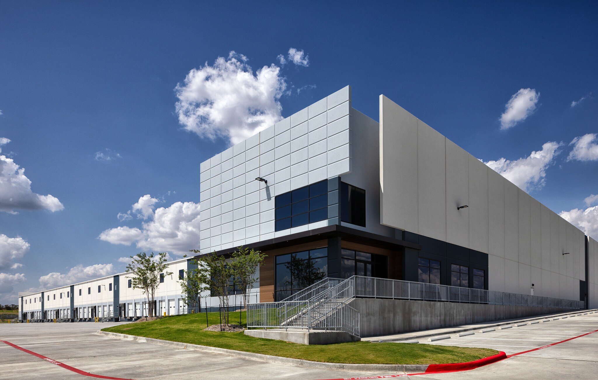 246 Blue Ridge Pky, Laredo, TX for sale Building Photo- Image 1 of 7