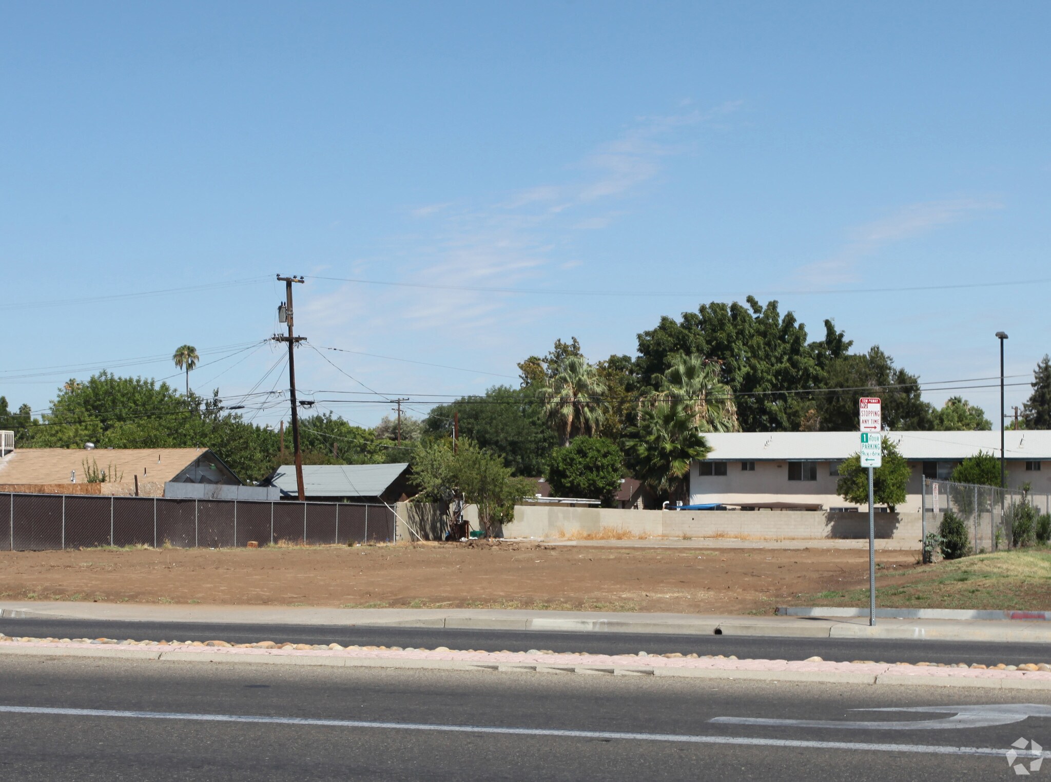 4125 E Ventura Ave, Fresno, CA à louer Photo du bâtiment- Image 1 de 4