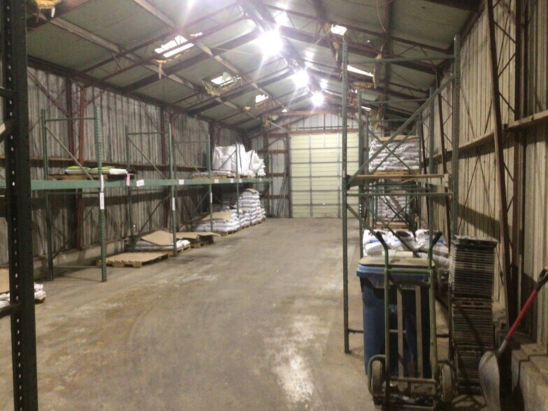 130 E 11th St, Monticello, IA à vendre - Photo principale - Image 3 de 14