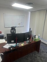 111 Northfield Ave, West Orange, NJ à louer Photo du bâtiment- Image 2 de 8