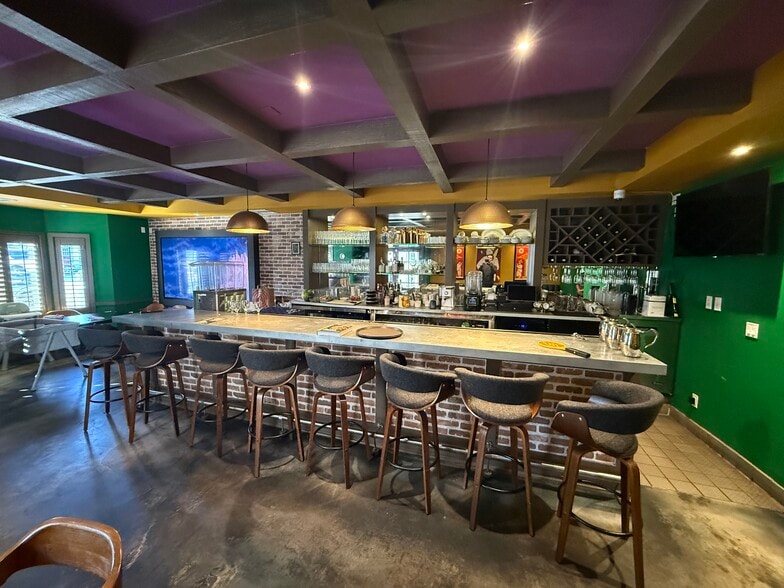 1386-1388 Westwood Blvd, Los Angeles, CA for lease - Building Photo - Image 3 of 9