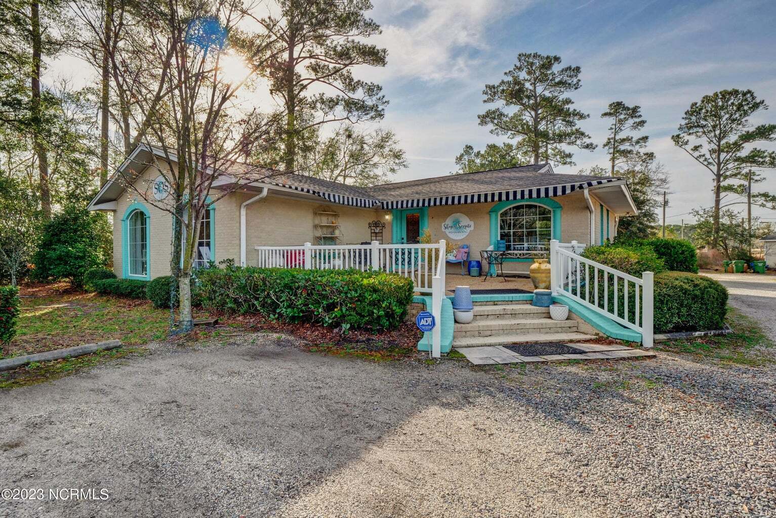5018 Oleander Dr, Wilmington, NC à vendre Photo du bâtiment- Image 1 de 44
