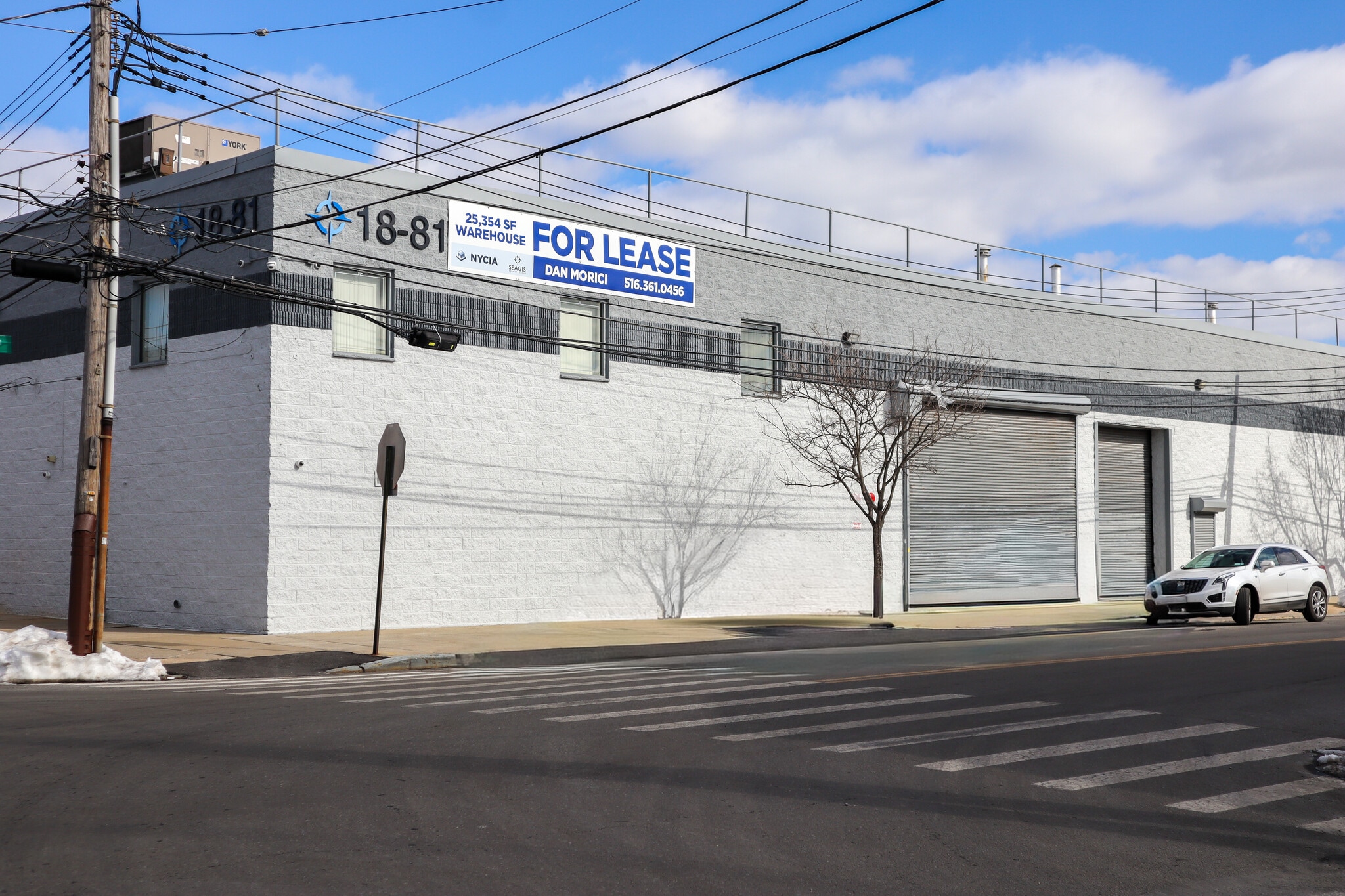 18-81 Steinway St, Astoria, NY à louer Photo intérieure- Image 1 de 6