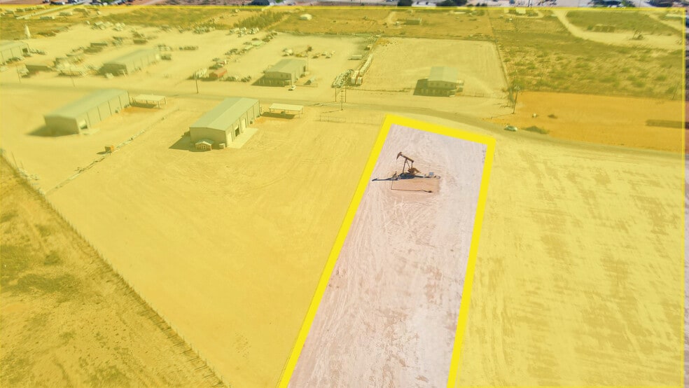 3.0 Acre Laydown Yard on East County Road 128, Midland, TX for lease - Primary Photo - Image 1 of 8