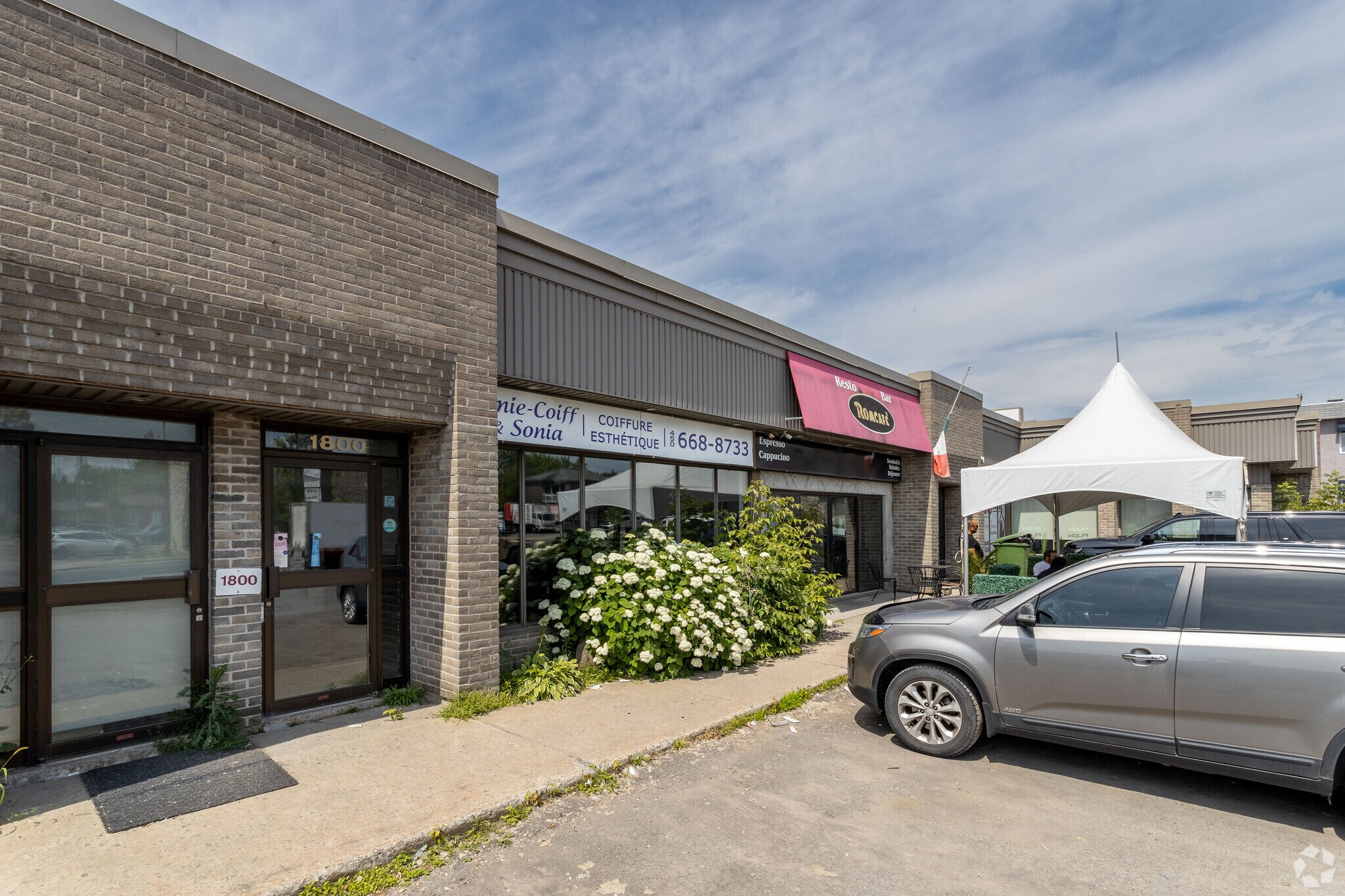 1796-1806 Boul des Laurentides, Laval, QC for sale Primary Photo- Image 1 of 1