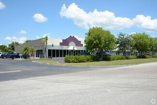 Plus de détails pour 8241-8259 Business Park Dr, Port Saint Lucie, FL - Industriel à louer