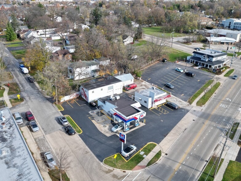 14-16 W Naperville Rd, Westmont, IL for sale - Building Photo - Image 1 of 11