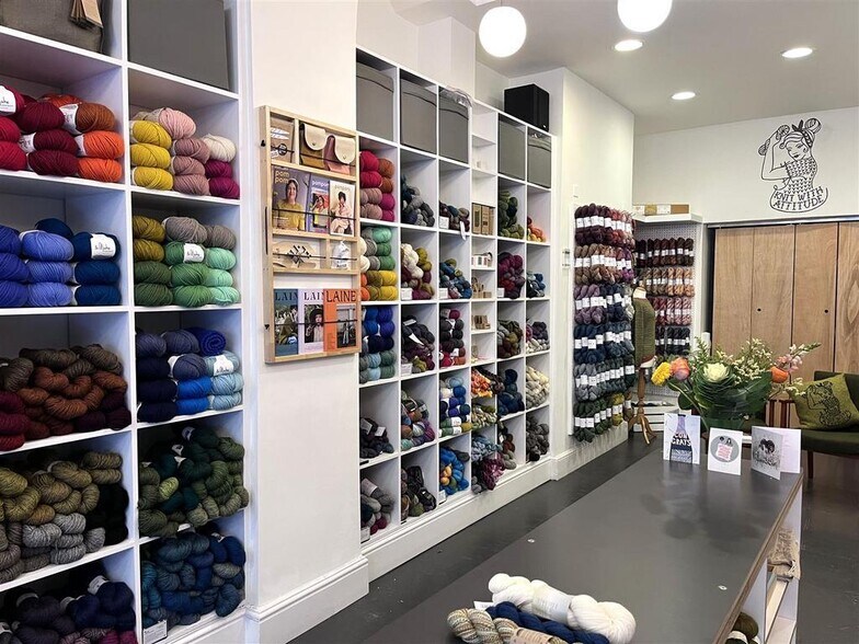 127 Stoke Newington High St, Londres à louer - Photo intérieure - Image 2 de 7