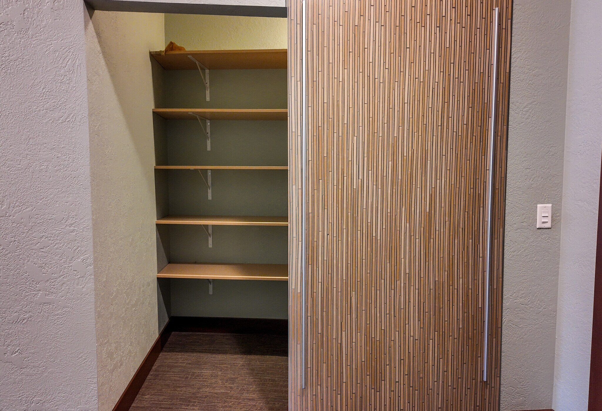 101 S Reid St, Sioux Falls, SD à louer Photo intérieure- Image 1 de 11