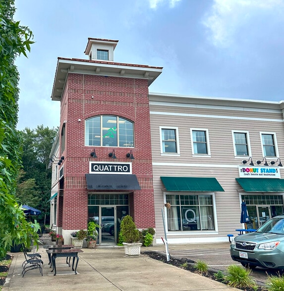 22 South St, Hopkinton, MA for lease - Building Photo - Image 3 of 12