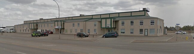 Plus de détails pour 1731 E Ross Ave, Regina, SK - Industriel à louer