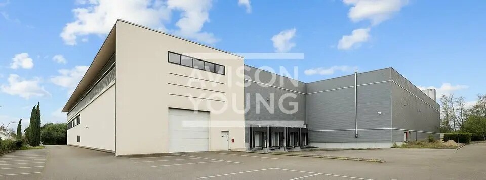 Flex dans Romainville à louer - Photo du bâtiment - Image 2 de 2