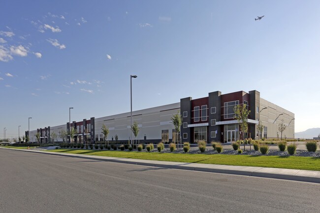 Plus de détails pour 1515 S Distribution Dr, Salt Lake City, UT - Industriel à louer