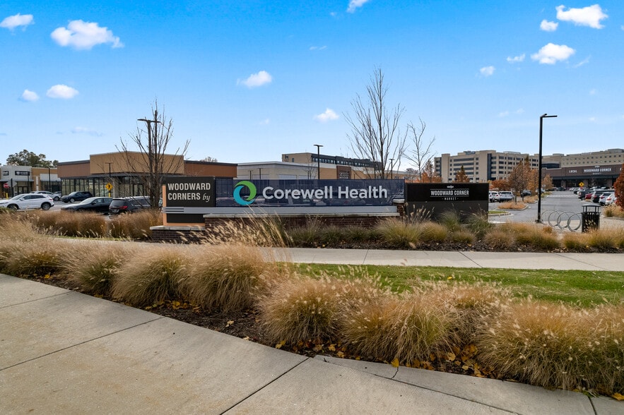 Woodward Ave, Royal Oak, MI for lease - Building Photo - Image 1 of 38