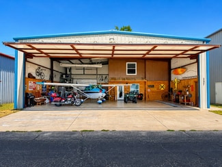More details for 537 Aviator Dr, Fort Worth, TX - Specialty for Sale