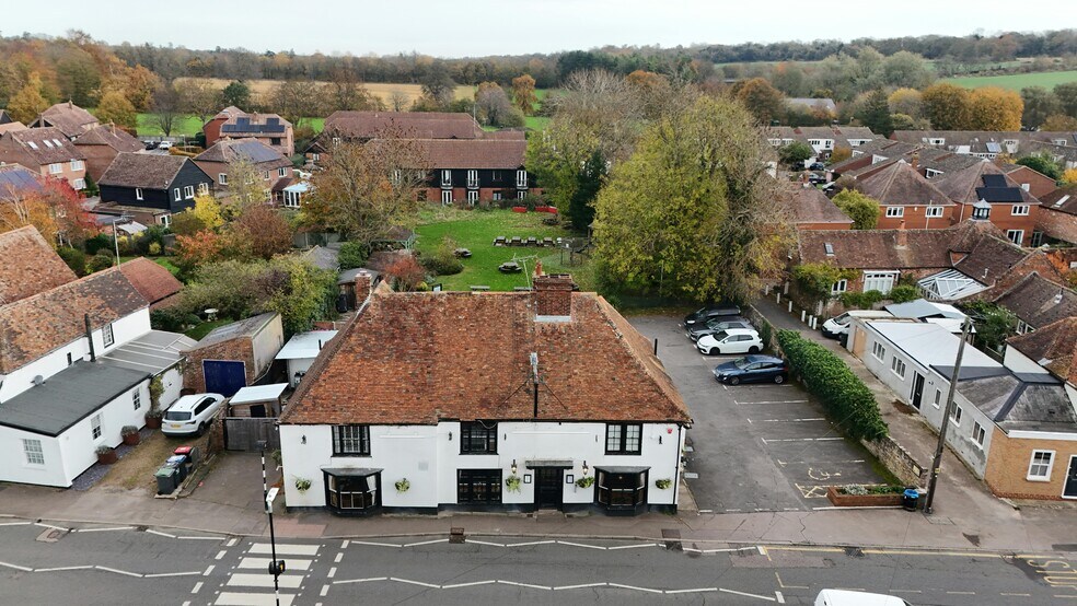 53 High St, Canterbury à vendre - Photo du bâtiment - Image 2 de 18