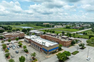 Plus de détails pour 801-875 N Randall Rd, Batavia, IL - Commerce de détail à louer