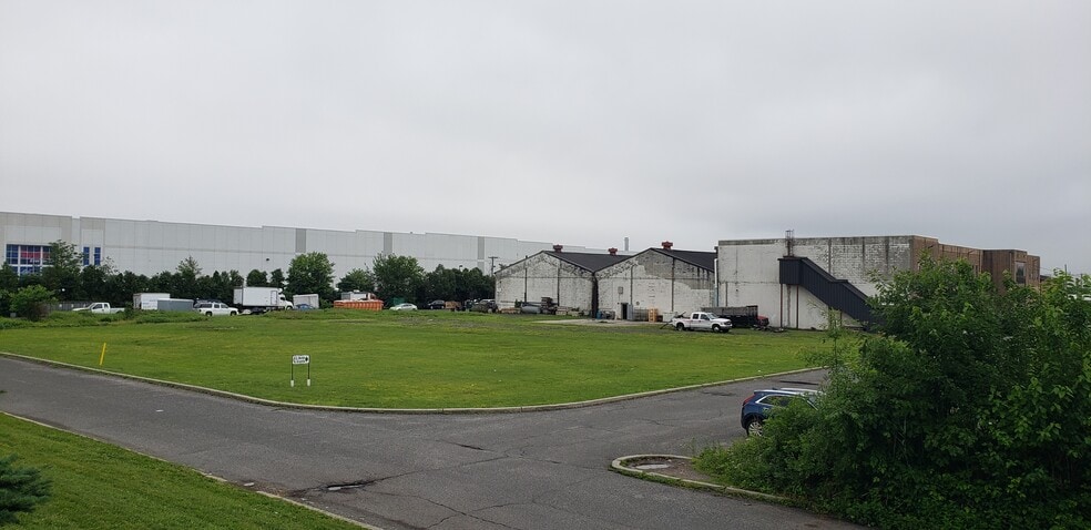 900 Port Reading Ave, Port Reading, NJ for lease - Building Photo - Image 3 of 9