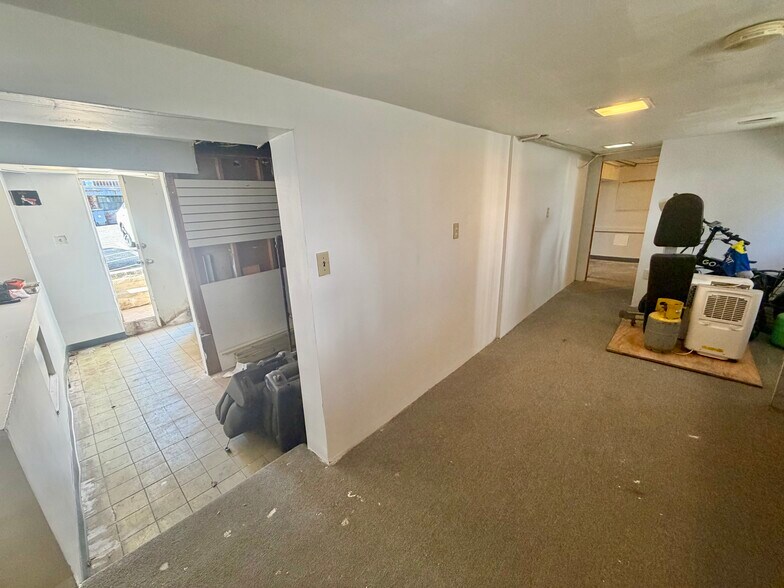11 Park Pl, Verona, NJ à louer - Photo du bâtiment - Image 3 de 12