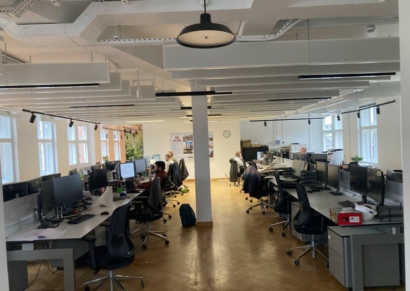 57-67 Woodstock Rd, Oxford for lease - Interior Photo - Image 2 of 4