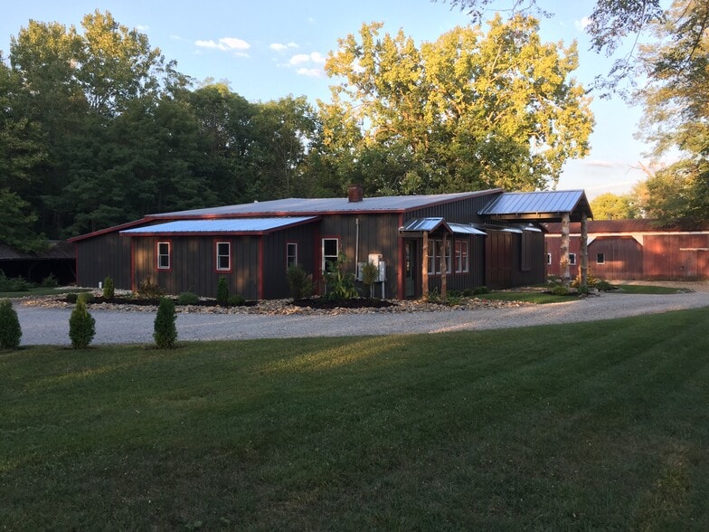 6062 W 600 S, Huntington, IN à vendre - Photo du bâtiment - Image 3 de 18