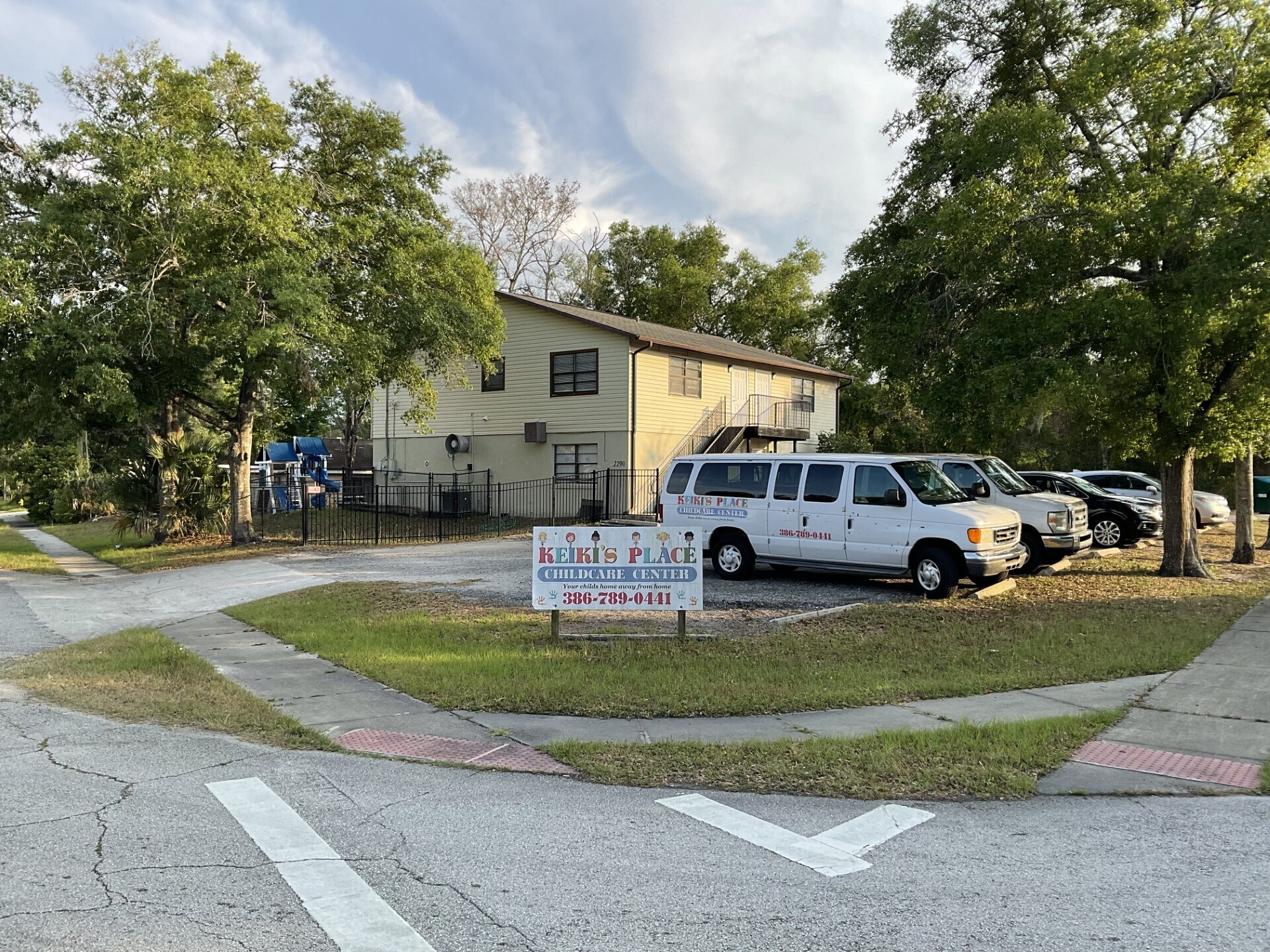 2290 Florida Dr, Deltona, FL à vendre Photo du bâtiment- Image 1 de 2