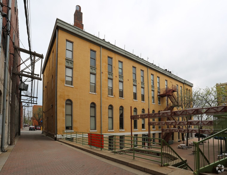 500 Delaware St, Kansas City, MO for lease - Building Photo - Image 2 of 22