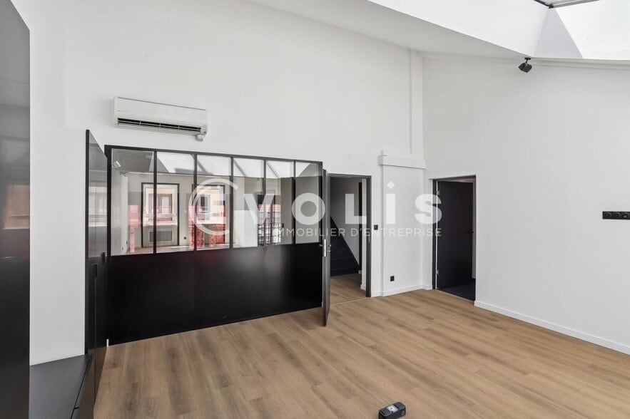 32 Rue Neuve, Lyon for sale - Building Photo - Image 3 of 17