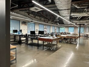 8 Hughes, Irvine, CA à louer Photo intérieure- Image 2 de 4