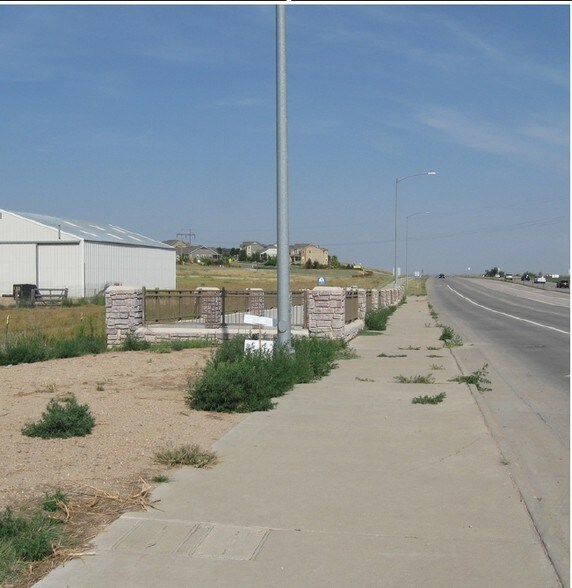 12040 E Quebec St, Thornton, CO à vendre - Photo du bâtiment - Image 2 de 6