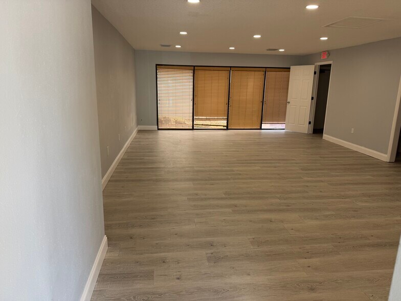 100 Lake Shore Dr, Altamonte Springs, FL à louer - Photo du bâtiment - Image 3 de 13