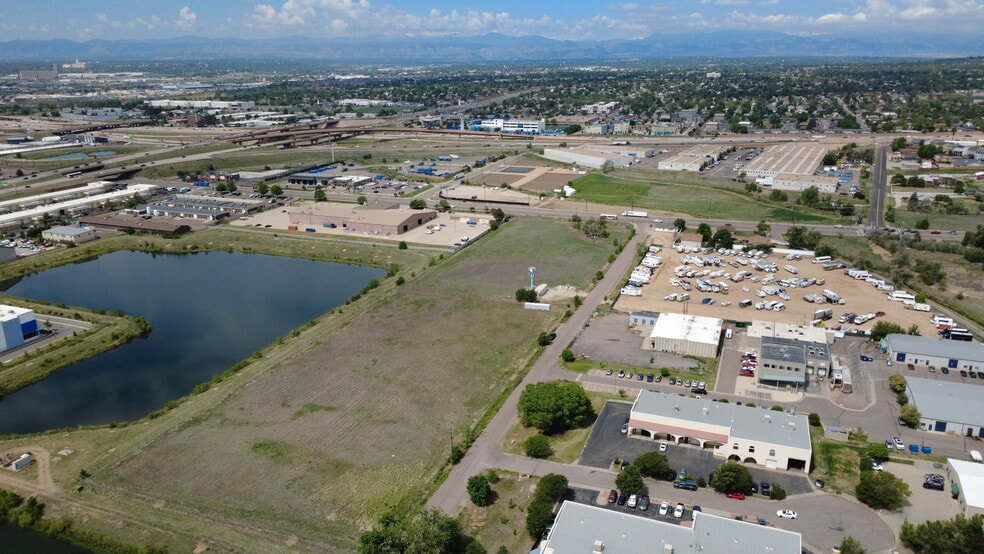 900 75th Avenue, Denver, CO à vendre - Photo du bâtiment - Image 3 de 5