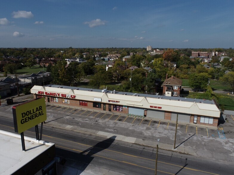3406-3430 Joy Rd, Detroit, MI à vendre - Photo du bâtiment - Image 3 de 5