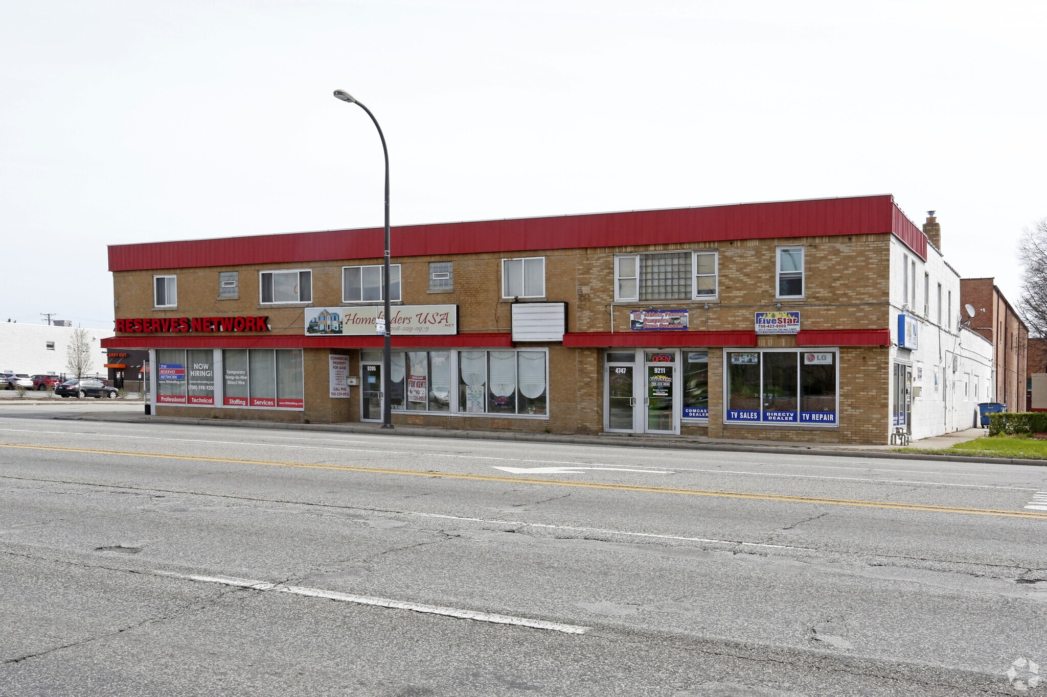 9201-9211 S Cicero Ave, Oak Lawn, IL for lease Primary Photo- Image 1 of 5
