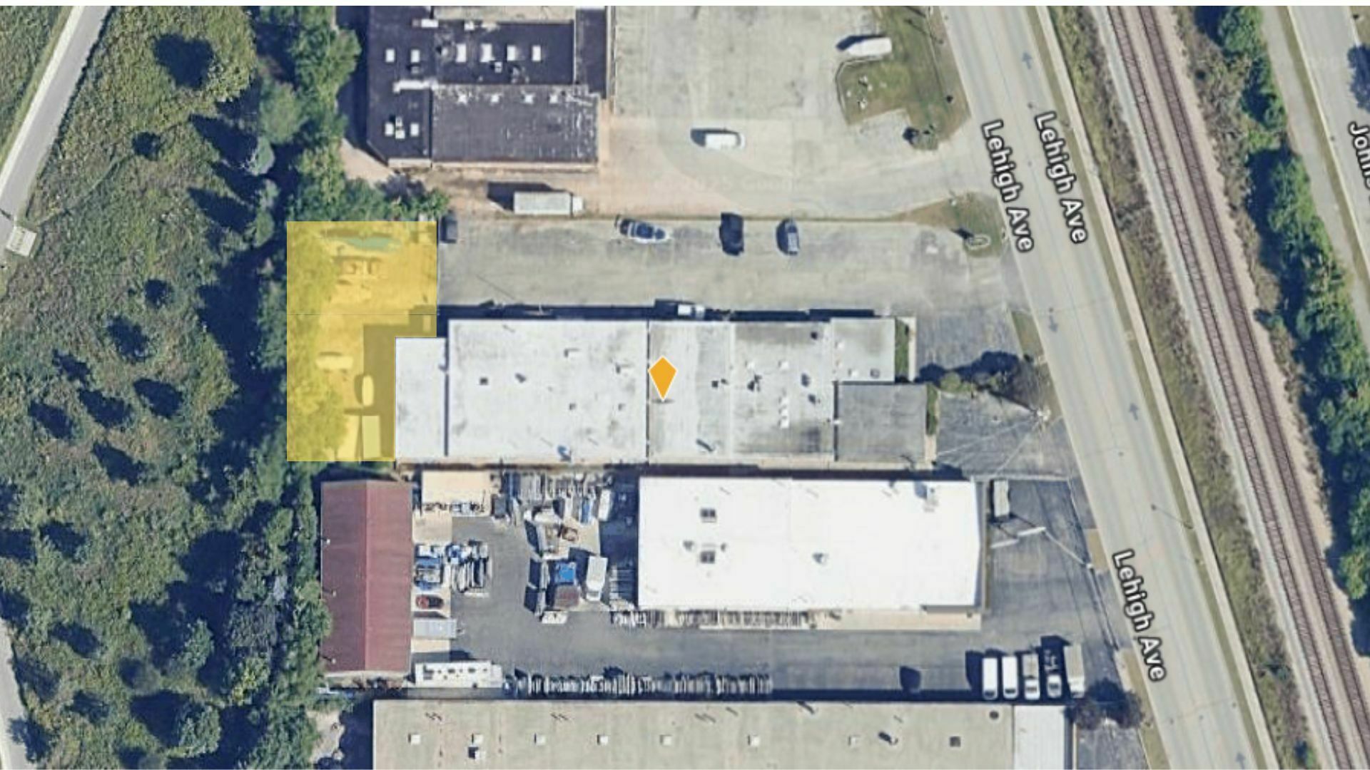 2050 Lehigh Ave, Glenview, IL for lease Primary Photo- Image 1 of 2
