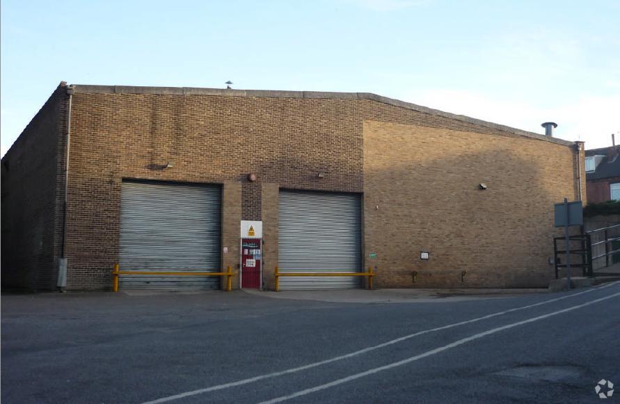 Low Ln, Leeds for lease - Building Photo - Image 2 of 3