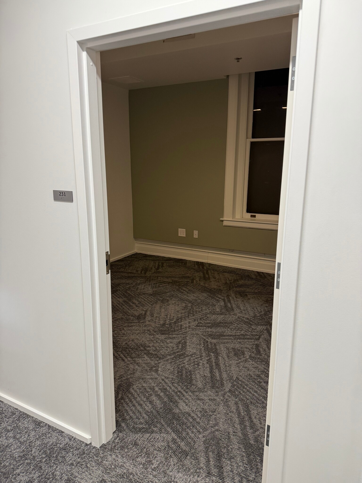 47-49 N Christian St, Lancaster, PA for lease Interior Photo- Image 1 of 3