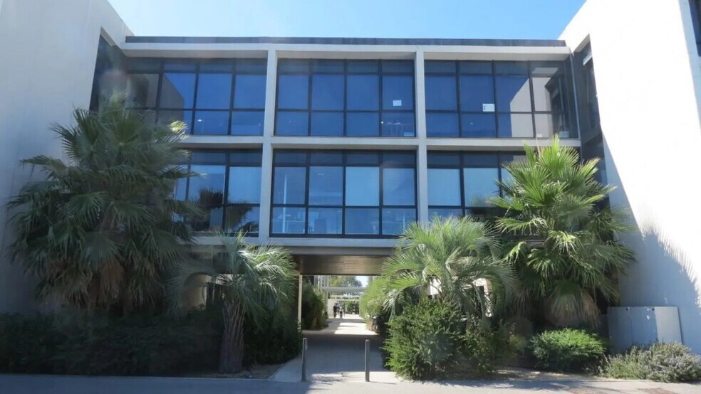 Office in Pérols for lease - Building Photo - Image 3 of 9