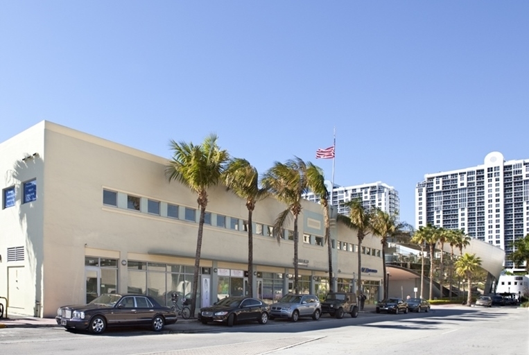 1935 West Ave, Miami Beach, FL à louer - Photo principale - Image 1 de 10