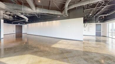 2971 Hawthorne Dr, Conroe, TX for lease Interior Photo- Image 2 of 3