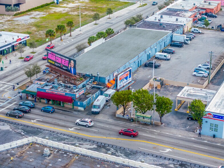 1164 W Flagler St, Miami, FL à louer - Photo du bâtiment - Image 3 de 28