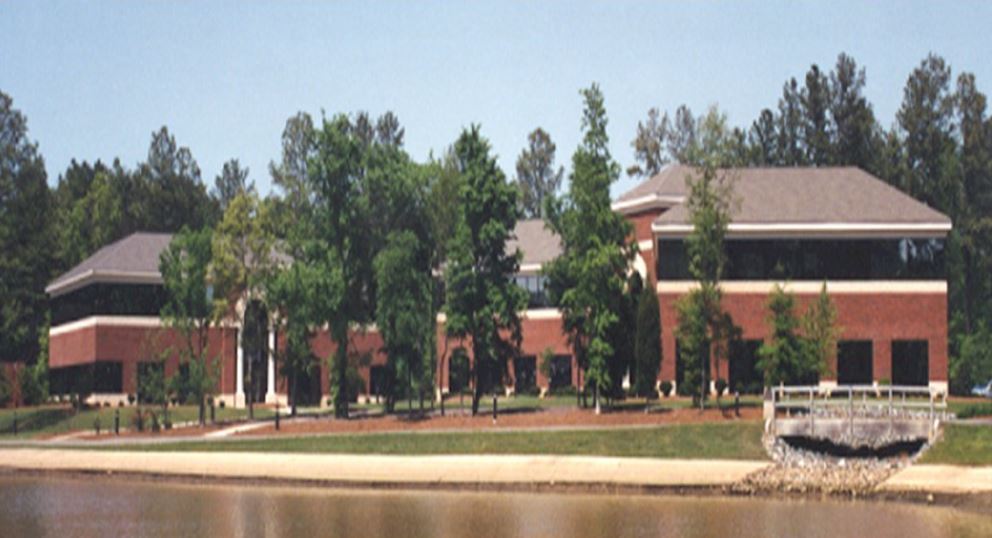 452 Lakeshore Pky, Rock Hill, SC à vendre Photo principale- Image 1 de 1