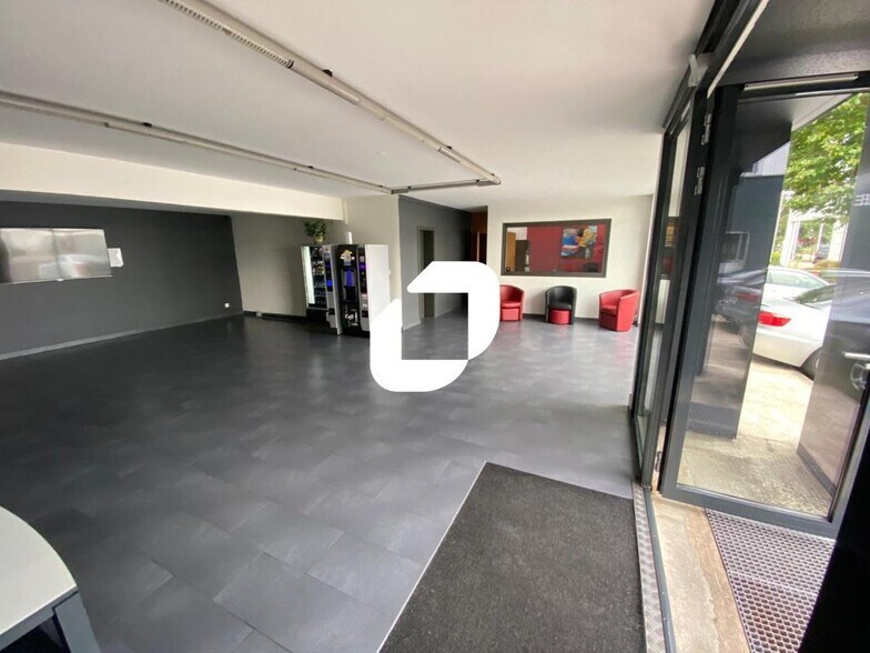 5 A Avenue De L'Energie, Bischheim for lease - Interior Photo - Image 3 of 6