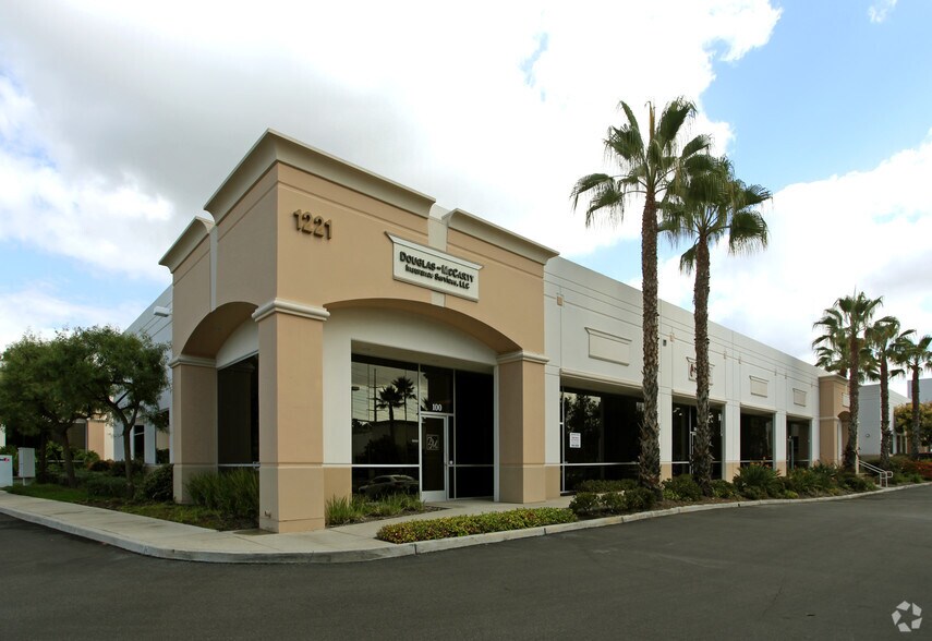 1221 Puerta Del Sol, San Clemente, CA à louer - Photo principale - Image 2 de 114