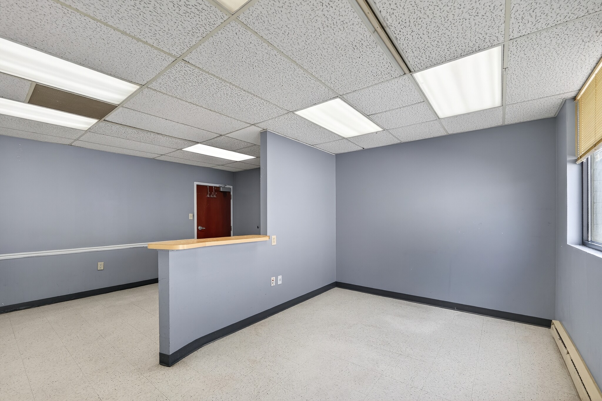 5445-5601 Loch Raven Blvd, Baltimore, MD for lease Interior Photo- Image 1 of 12